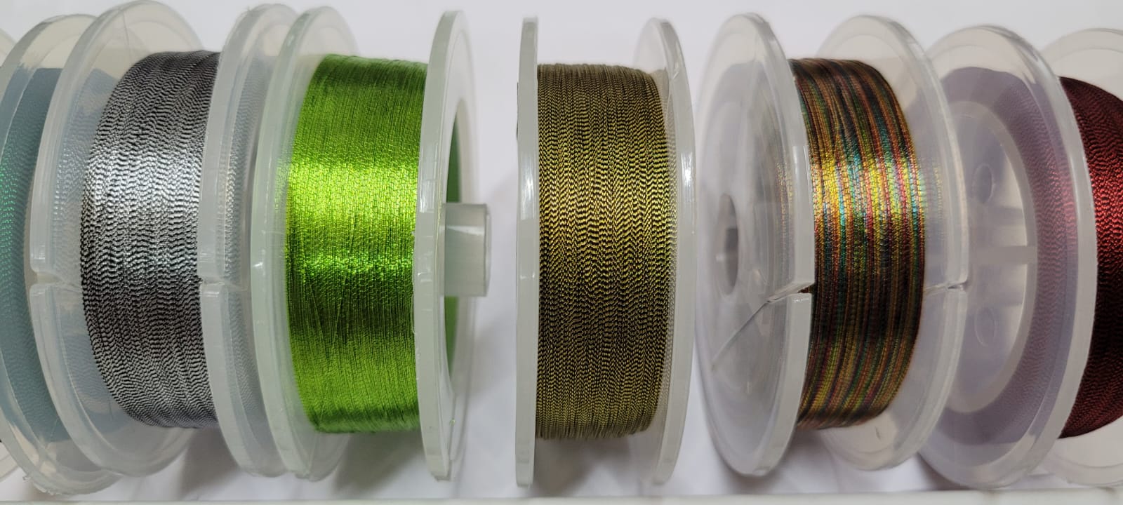 balık sırtı desenli kılçıklı çapari simi, kılçıklı floş çapari, kırmızı kılçıklı sim, koyu yeşil kılçıklı çapari, altın renk çapari floş, multi renk çapari simi, surf casting çapari, glow boncuk çapari, dalyan oltacılık çapari floş, el yapımı çapari floşları